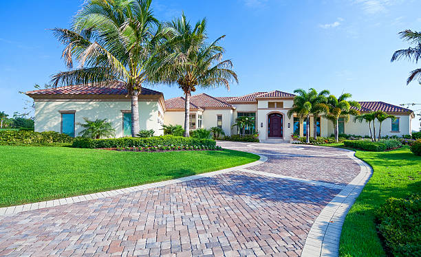 Best Driveway Paving Contractor  in Chickasaw, AL